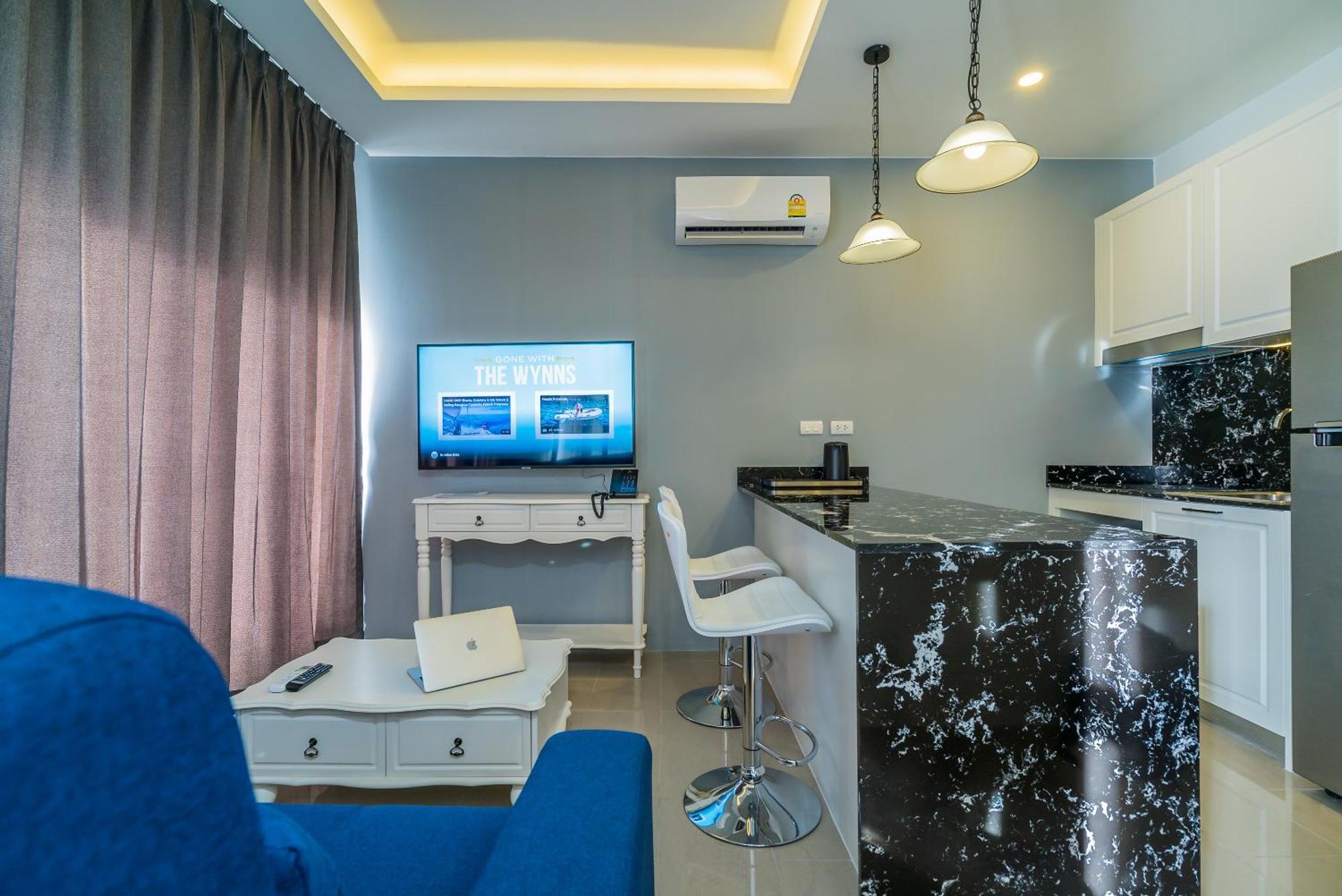 Apartment At Palmyrah Surin By Lofty Room photo